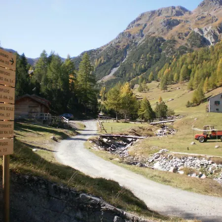 Da Renza Apartament *