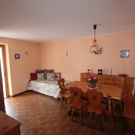 Da Renza Apartament *